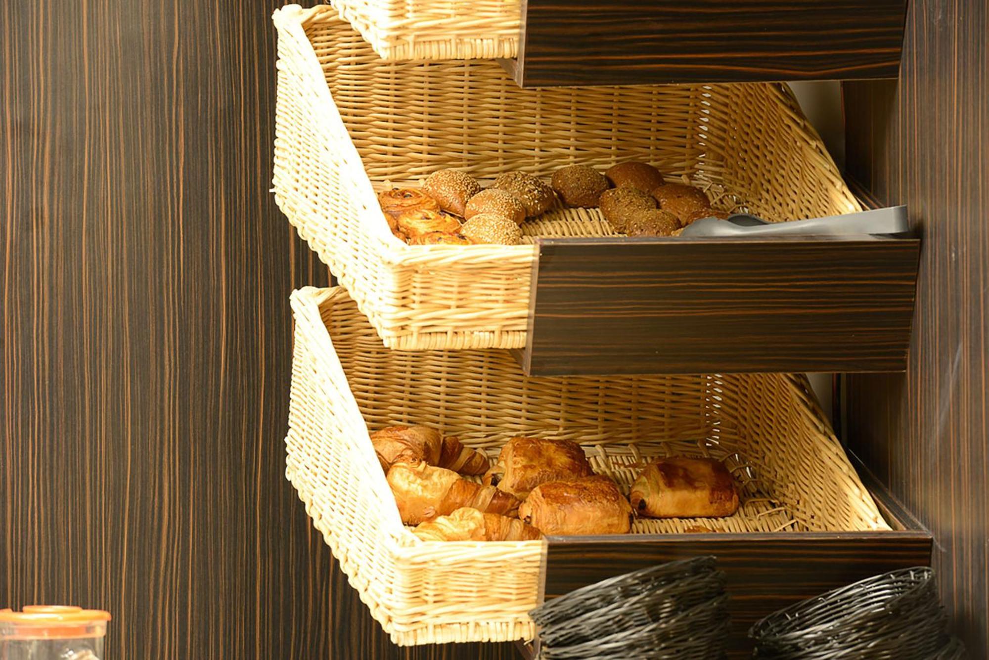 & Monsigny Hotel